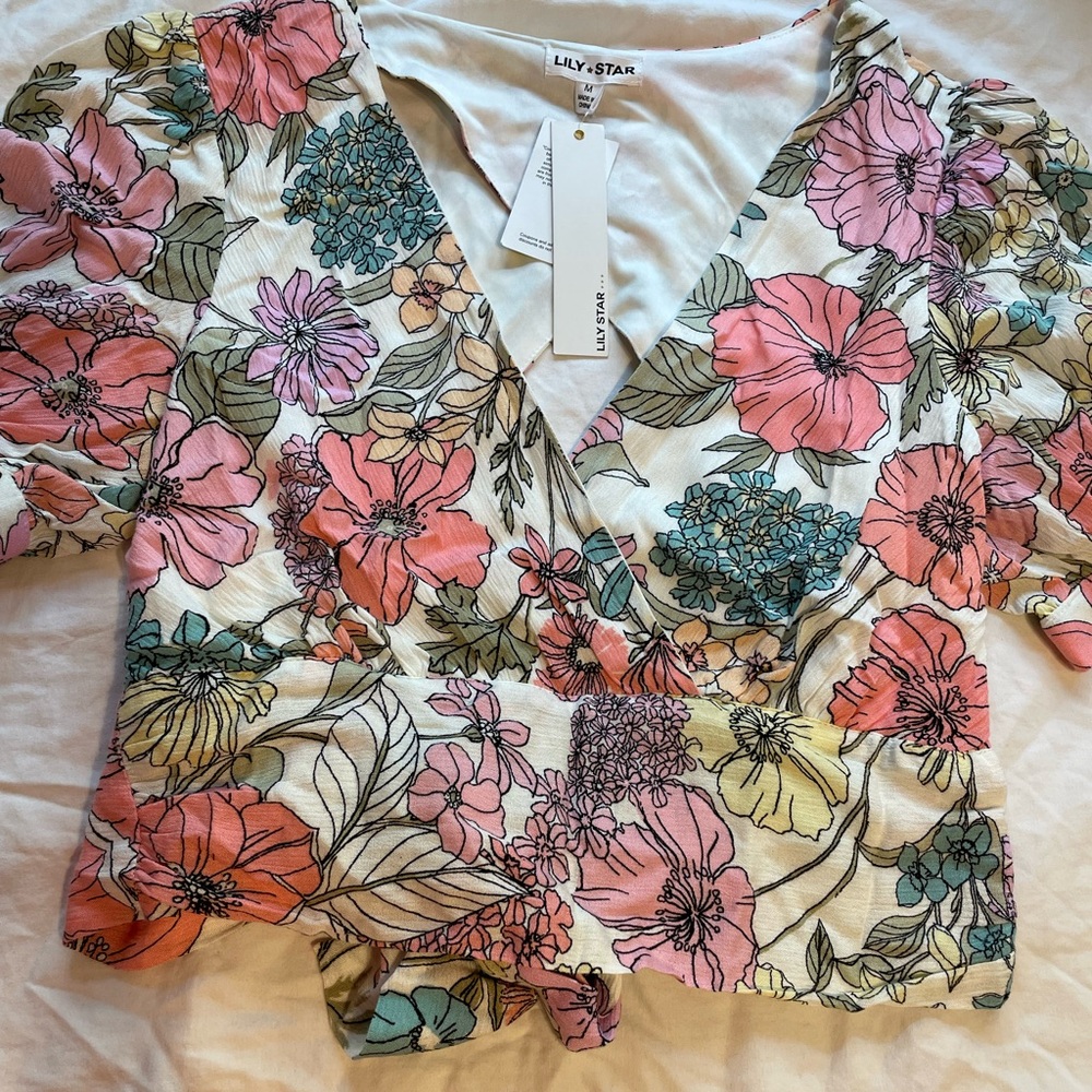 Lily Star Floral Top